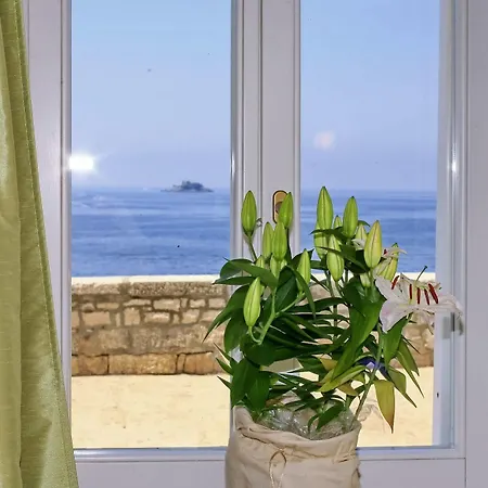 Angelo D'oro Monte Apartment
