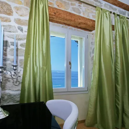 Angelo D'oro Monte Apartamento